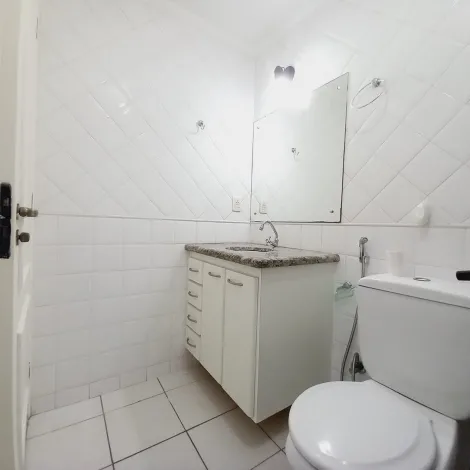 Alugar Apartamento / Padrão em Ribeirão Preto R$ 1.200,00 - Foto 11