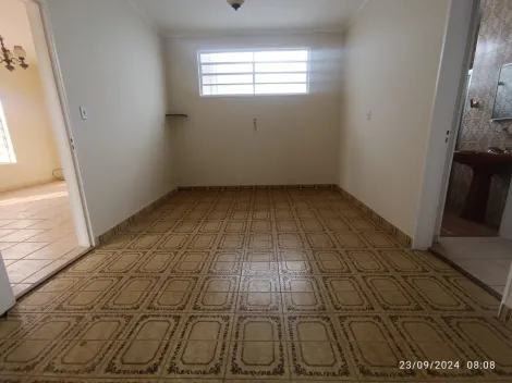 Alugar Casa / Padrão em Ribeirão Preto R$ 2.200,00 - Foto 5