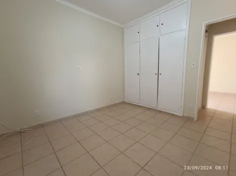 Alugar Casa / Padrão em Ribeirão Preto R$ 2.200,00 - Foto 16