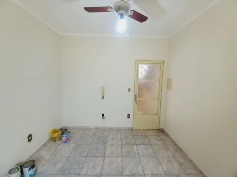 Alugar Apartamento / Padrão em Ribeirão Preto R$ 900,00 - Foto 2