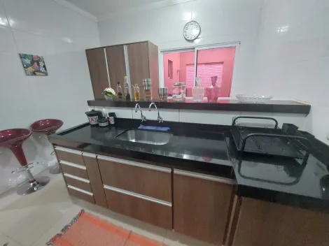 Comprar Casa / Padrão em Bonfim Paulista R$ 640.000,00 - Foto 6