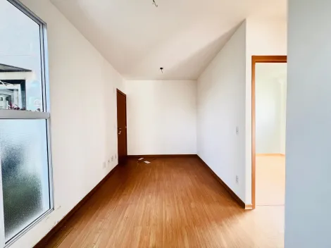 Alugar Apartamento / Padrão em Ribeirão Preto R$ 950,00 - Foto 2