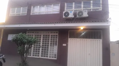 Casa / Padrão em Ribeirão Preto Alugar por R$0,00