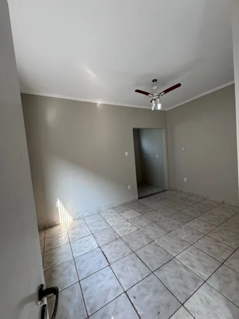 Comprar Casa / Padrão em Ribeirão Preto R$ 265.000,00 - Foto 3