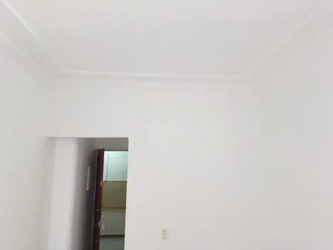 Alugar Apartamento / Padrão em Ribeirão Preto R$ 1.350,00 - Foto 11