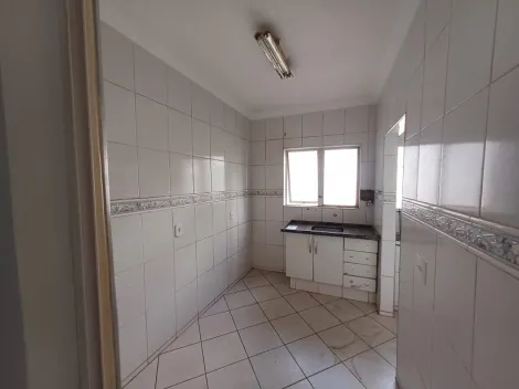 Alugar Apartamento / Padrão em Ribeirão Preto R$ 1.350,00 - Foto 4