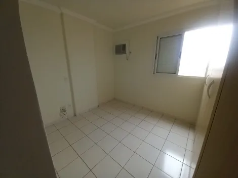 Alugar Apartamento / Padrão em Ribeirão Preto R$ 1.600,00 - Foto 3