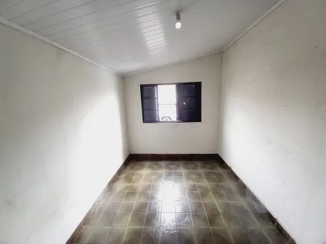 Alugar Casa / Padrão em Ribeirão Preto R$ 600,00 - Foto 3