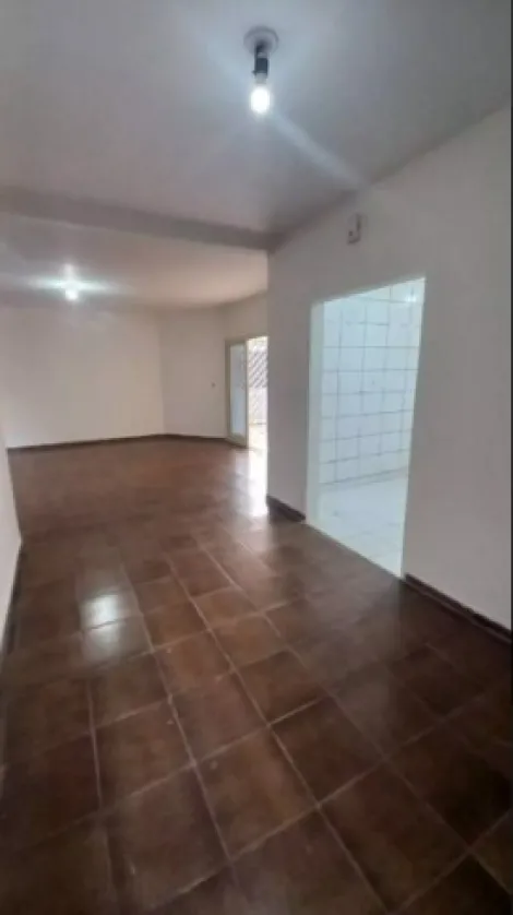 Alugar Casa / Padrão em Ribeirão Preto R$ 2.500,00 - Foto 6