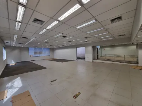 Alugar Comercial padrão / Salão em Ribeirão Preto R$ 15.000,00 - Foto 7