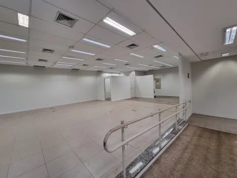 Alugar Comercial padrão / Salão em Ribeirão Preto R$ 15.000,00 - Foto 17