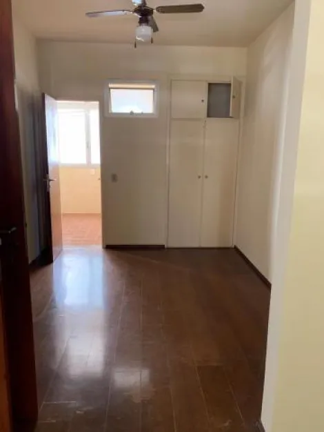 Alugar Apartamento / Padrão em Ribeirão Preto R$ 1.300,00 - Foto 5