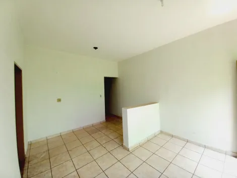 Alugar Casa / Padrão em Ribeirão Preto R$ 990,00 - Foto 2