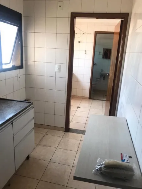 Alugar Apartamento / Padrão em Ribeirão Preto R$ 1.700,00 - Foto 11