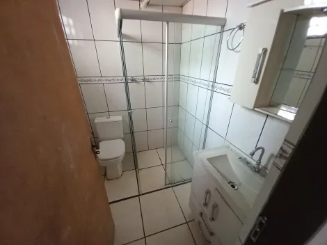 Alugar Casa / Sobrado em Ribeirão Preto R$ 1.000,00 - Foto 4