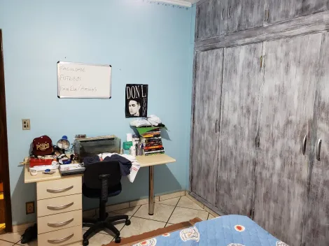 Alugar Casa / Padrão em Ribeirão Preto R$ 1.200,00 - Foto 8