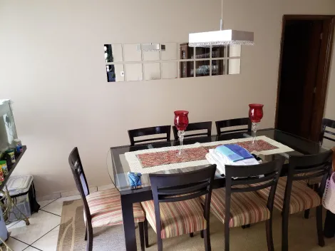 Alugar Casa / Padrão em Ribeirão Preto R$ 1.200,00 - Foto 3