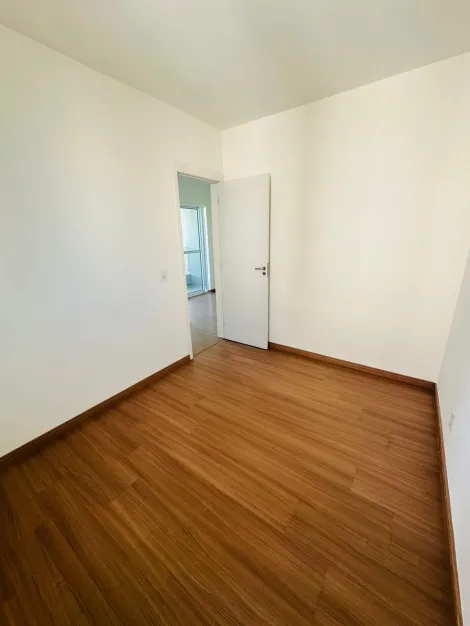 Alugar Apartamento / Padrão em Ribeirão Preto R$ 1.600,00 - Foto 13