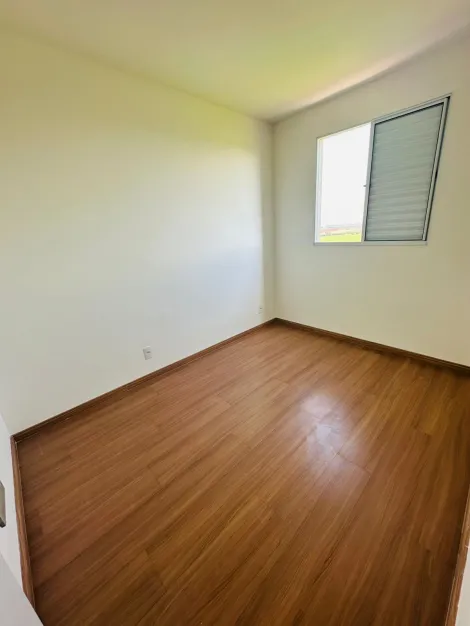 Alugar Apartamento / Padrão em Ribeirão Preto R$ 1.600,00 - Foto 17