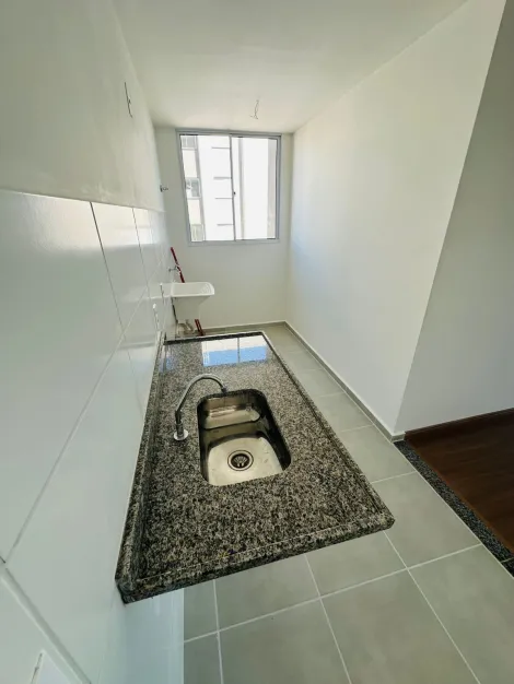 Alugar Apartamento / Padrão em Ribeirão Preto R$ 1.600,00 - Foto 8