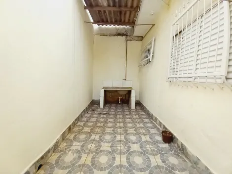 Alugar Casa / Padrão em Ribeirão Preto R$ 850,00 - Foto 13