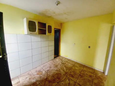 Alugar Casa / Padrão em Ribeirão Preto R$ 550,00 - Foto 9