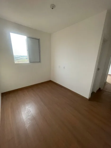 Alugar Apartamento / Padrão em Ribeirão Preto R$ 1.000,00 - Foto 7