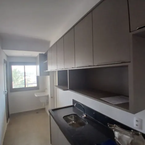 Comprar Apartamento / Padrão em Ribeirão Preto R$ 585.000,00 - Foto 2