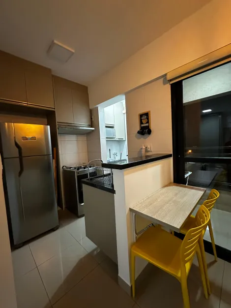 Alugar Apartamento / Padrão em Ribeirão Preto R$ 1.900,00 - Foto 8