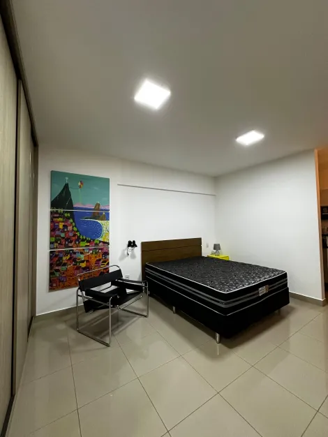 Apartamento / Padrão em Ribeirão Preto Alugar por R$1.900,00