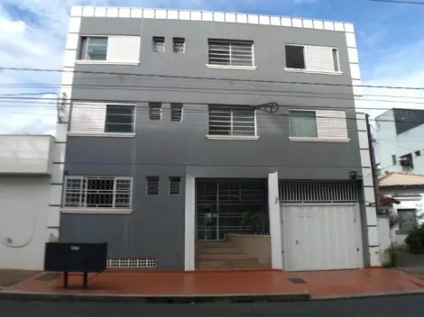 Apartamento / Padrão em Ribeirão Preto Alugar por R$750,00