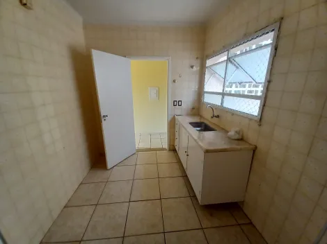 Alugar Apartamento / Padrão em Ribeirão Preto R$ 1.100,00 - Foto 4