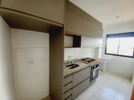 Alugar Apartamento / Padrão em Ribeirão Preto R$ 2.000,00 - Foto 9