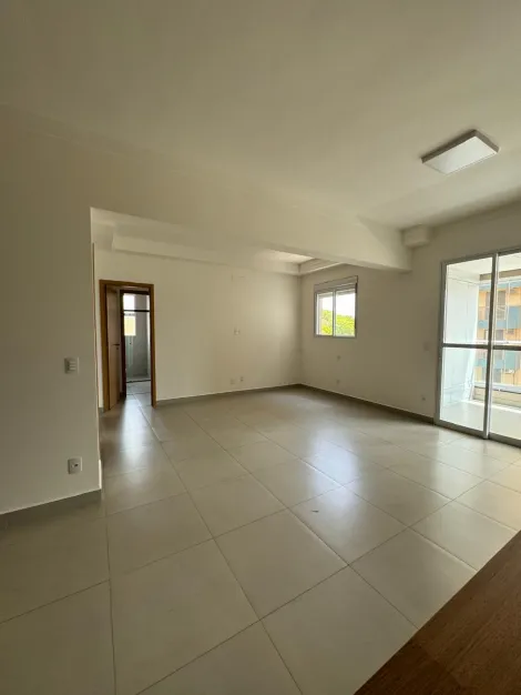 Alugar Apartamento / Padrão em Ribeirão Preto R$ 3.300,00 - Foto 4