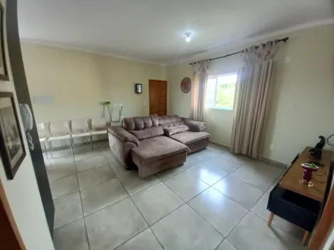 Apartamento / Padrão em Ribeirão Preto Alugar por R$2.200,00