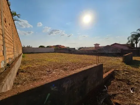 Terreno / Condomínio em Cravinhos 