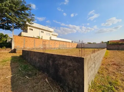 Comprar Terreno / Condomínio em Cravinhos R$ 300.000,00 - Foto 5