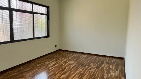 Alugar Casa / Padrão em Ribeirão Preto R$ 3.000,00 - Foto 3