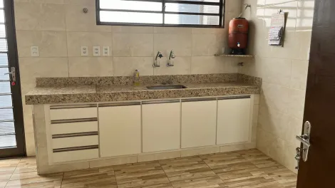 Alugar Casa / Padrão em Ribeirão Preto R$ 3.000,00 - Foto 16