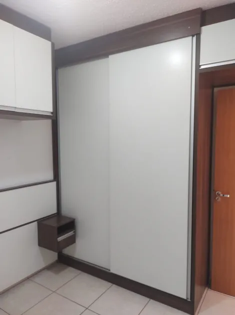 Alugar Apartamento / Padrão em Ribeirão Preto R$ 1.180,00 - Foto 12