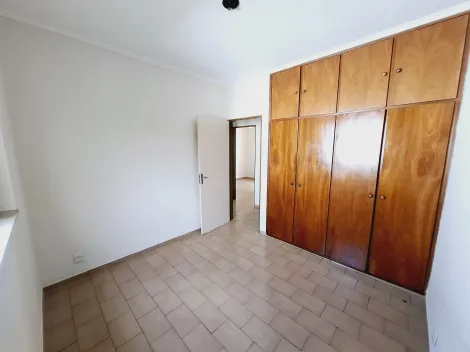 Alugar Casa / Padrão em Ribeirão Preto R$ 1.400,00 - Foto 14