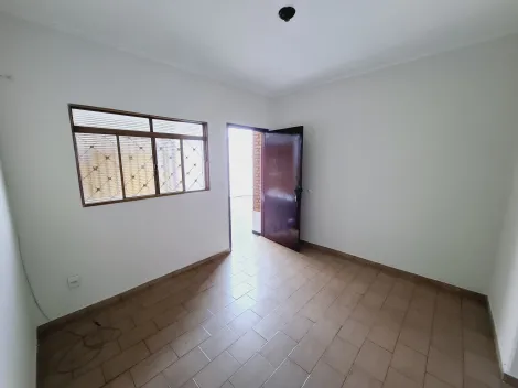 Alugar Casa / Padrão em Ribeirão Preto R$ 1.400,00 - Foto 8