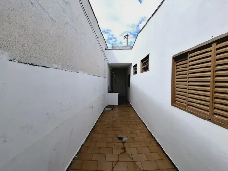 Alugar Casa / Padrão em Ribeirão Preto R$ 1.400,00 - Foto 19