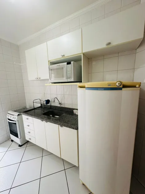 Alugar Apartamento / Padrão em Ribeirão Preto R$ 1.400,00 - Foto 11