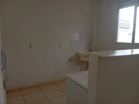 Alugar Apartamento / Padrão em Ribeirão Preto R$ 1.000,00 - Foto 2