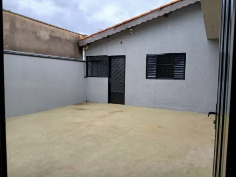 Alugar Casa / Padrão em Ribeirão Preto R$ 1.500,00 - Foto 3