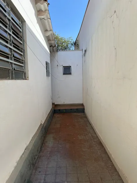 Alugar Casa / Padrão em Ribeirão Preto R$ 1.100,00 - Foto 20