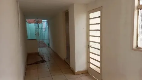 Alugar Casa / Padrão em Ribeirão Preto R$ 1.600,00 - Foto 12