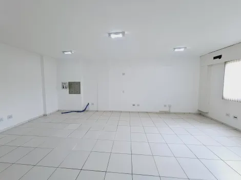 Alugar Comercial condomínio / Sala comercial em Ribeirão Preto R$ 1.600,00 - Foto 2