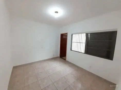 Alugar Casa / Padrão em Ribeirão Preto R$ 1.980,00 - Foto 5